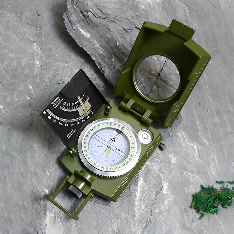 Multifunctional compass with flip-flop function | Stornfield