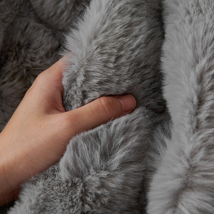 Luxe Ripple Faux Fur Sofa Cover - Modern, Stylish & Durable Sofa Protection | Stornfield
