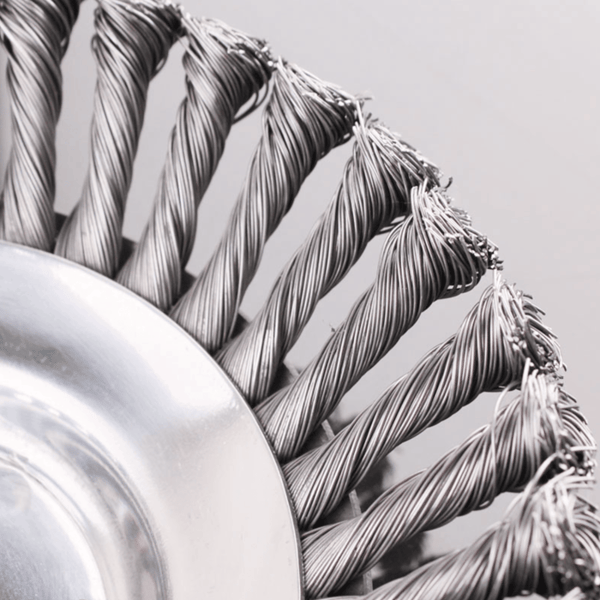 SteelTwist Weed Brush – 360° Trimmer Blade of Braided Steel (15 cm) | Stornfield