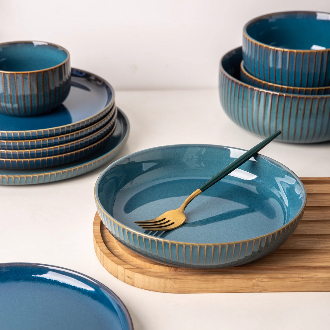 Anatoli 12-Piece Dinnerware Set Stornfield