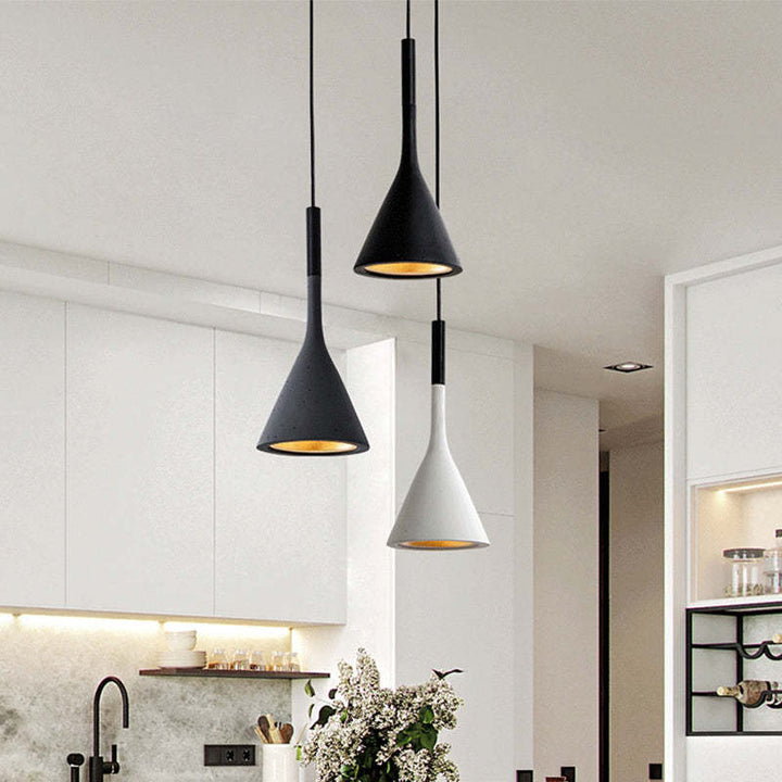 Modern Triangle Pendant Lamp - Trionda | Stornfield