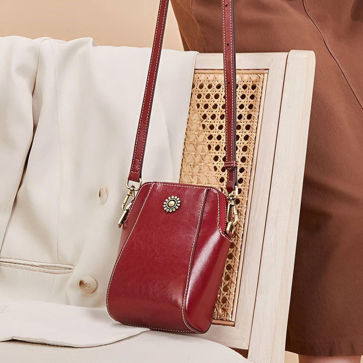 Clara Bag - Luxurious Shoulder Bag for Effortless Elegance | Stornfield