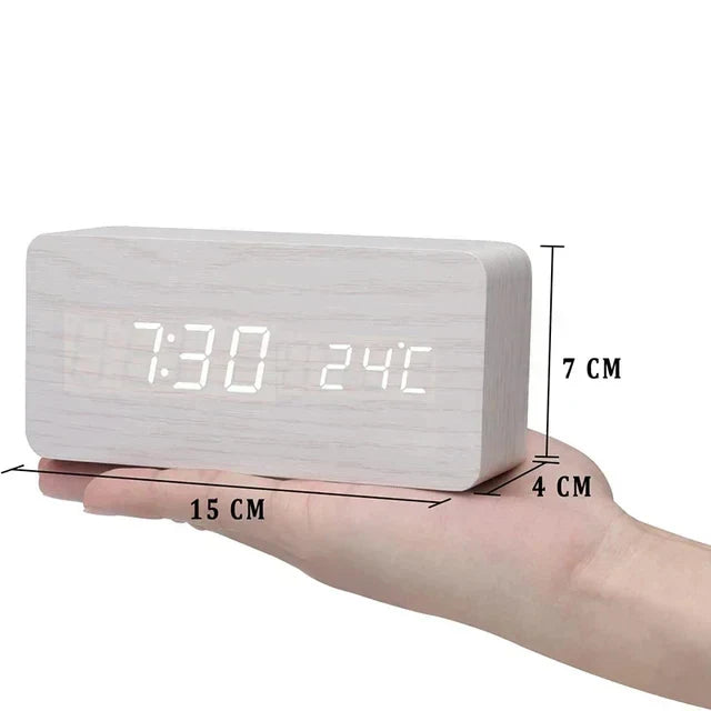 Stornfield | Charms | Horloge Réveil Numérique en Bois | Comprend Affichage de la Température