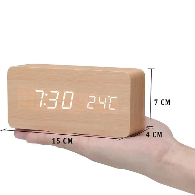 Stornfield | Charms | Horloge Réveil Numérique en Bois | Comprend Affichage de la Température