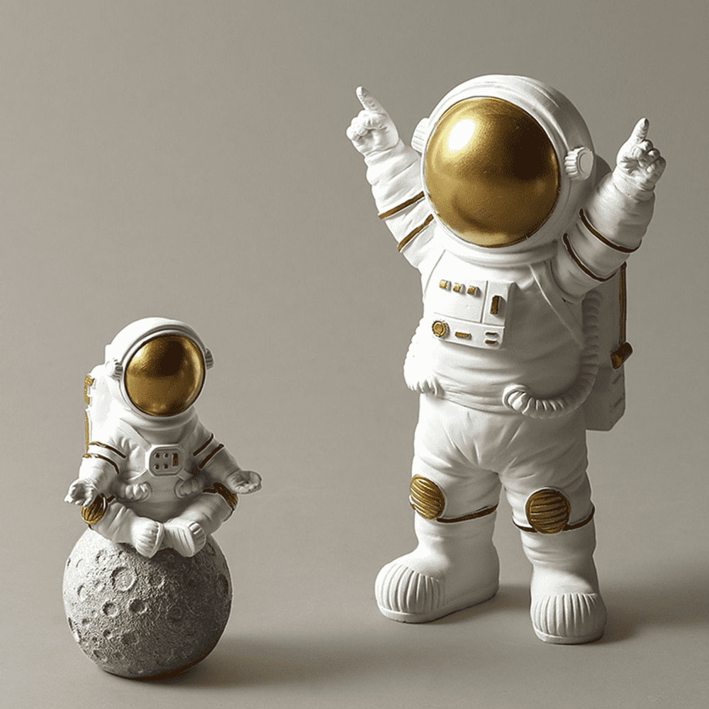Astronaut Figurine | Stornfield