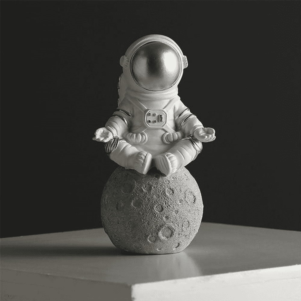 Astronaut Figurine | Stornfield