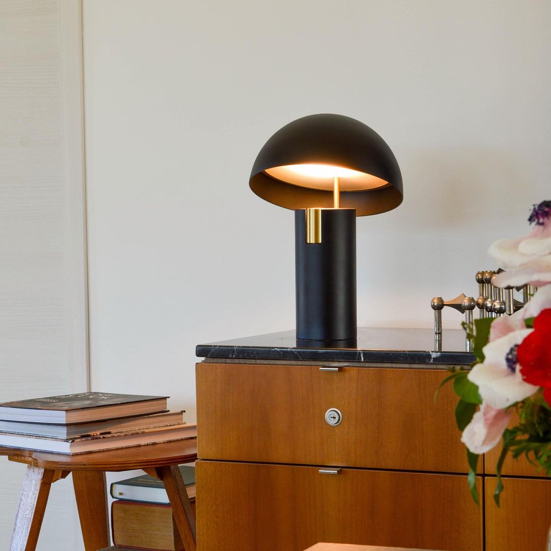 Stornfield | Table Lamp - RetroWave - Minimalist and Adjustable Design - Modern Chic Elegance