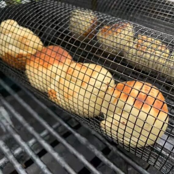 Barbecue stainless steel wire mesh cylinder | Stornfield