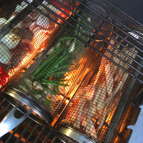 Barbecue stainless steel wire mesh cylinder | Stornfield