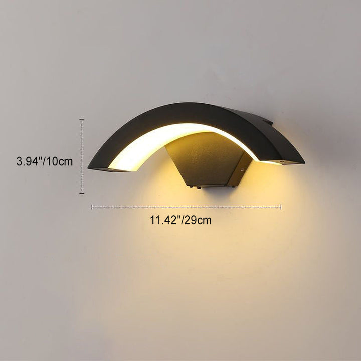 Modern Minimalist Curved Aluminum Acrylic LED Wall Sconce Lamp For Garden | Stornfield