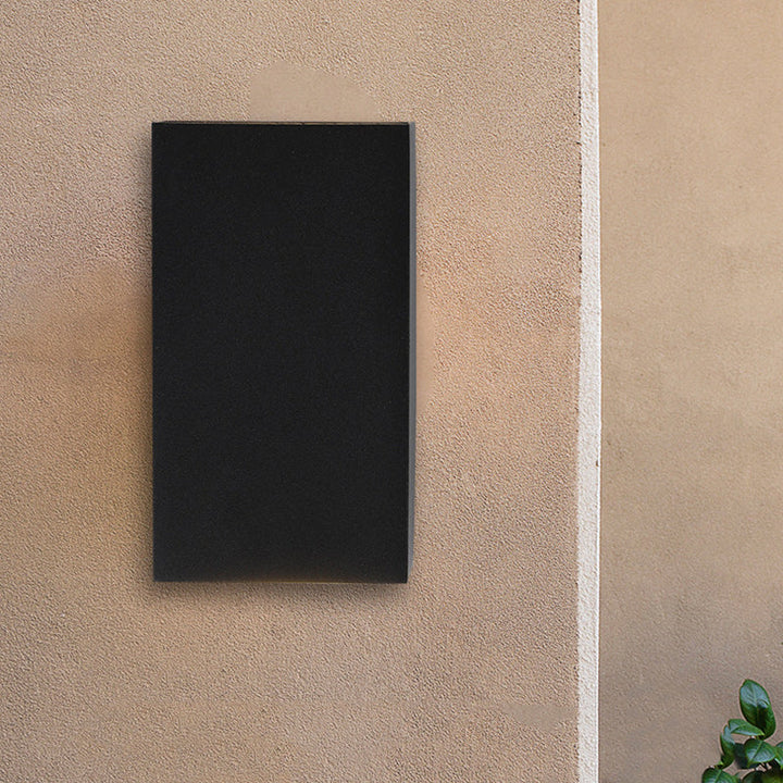 Modern Minimalist Waterproof Rectangular Aluminum LED Outdoor Wall Sconce Lamp For Outdoor Patio | Stornfield