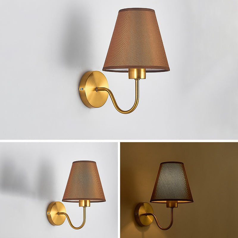 Stornfield | Applique murale contemporaine en fer à tige incurvée nordique ronde avec abat-jour en tissu 1 lumière pour salon