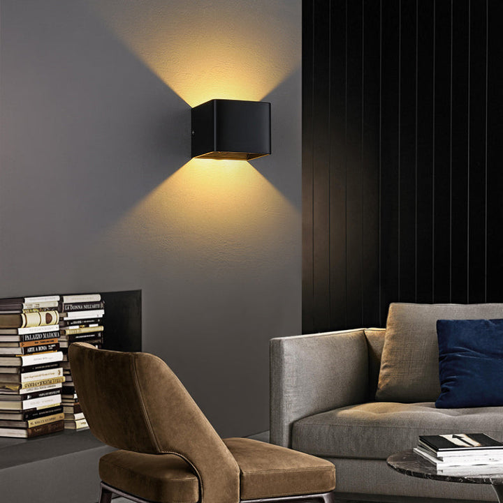 Stornfield | Applique murale LED induction étanche en aluminium et verre cube moderne minimaliste pour chambre