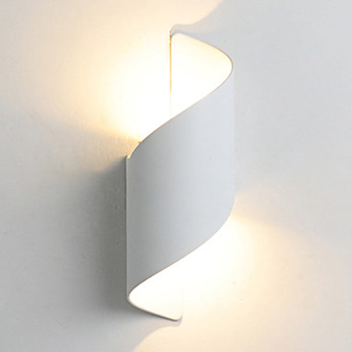 Stornfield | Modern Minimalist Waterproof Aluminum Acrylic LED Wall Light for Bedroom