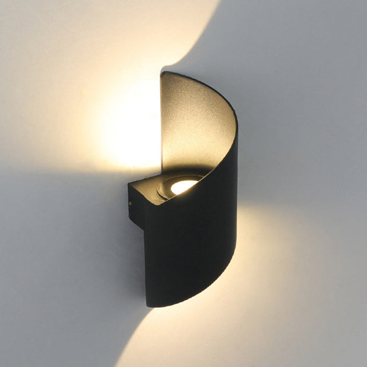 Stornfield | Modern Minimalist Waterproof Aluminum Acrylic LED Wall Light for Bedroom