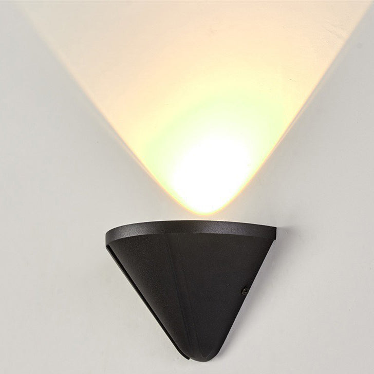 Modern Minimalist Waterproof Triangle Semicircle Die-Cast Aluminum PC LED Wall Sconce Lamp For Outdoor Patio | Stornfield
