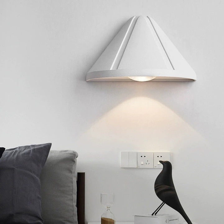 Modern Minimalist Waterproof Triangle Semicircle Die-Cast Aluminum PC LED Wall Sconce Lamp For Outdoor Patio | Stornfield
