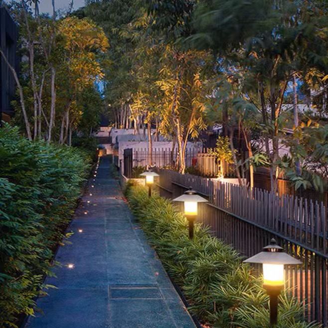 Traditional European Waterproof Half Round Cylinder Aluminum Dolomite 1-Light Outdoor Landscape Lamp For Garden | Stornfield