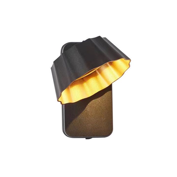 Contemporary Industrial Aluminum Pleated Round Shade LED Outdoor Waterproof Wall Sconce Lamp For Garden | Stornfield