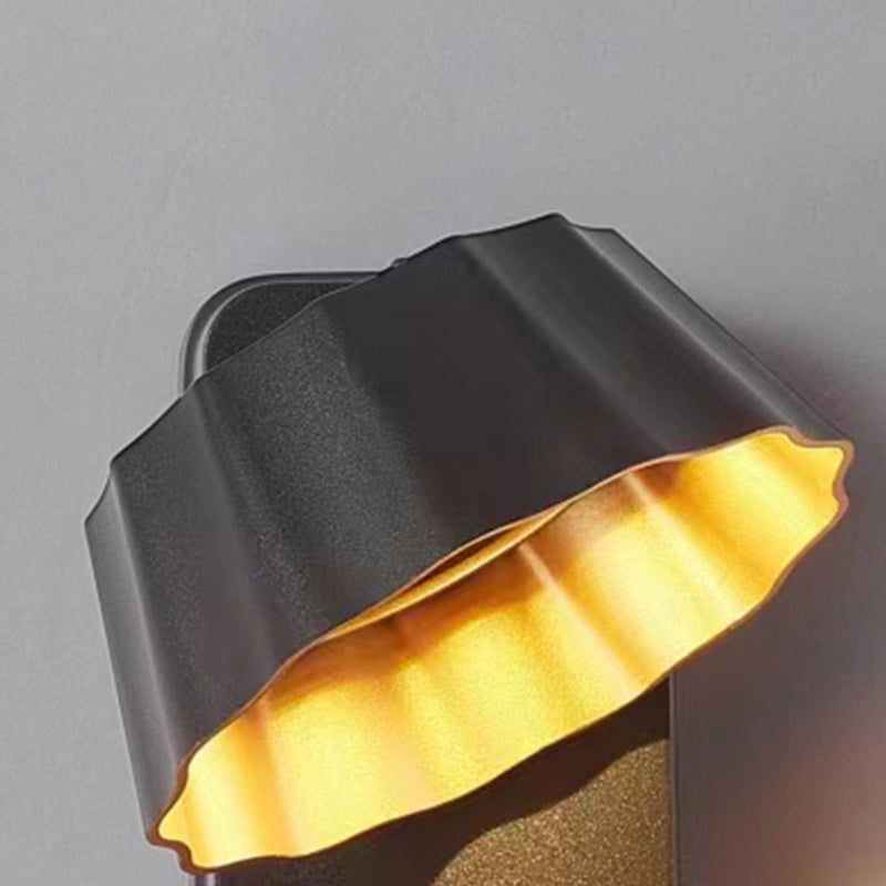 Contemporary Industrial Aluminum Pleated Round Shade LED Outdoor Waterproof Wall Sconce Lamp For Garden | Stornfield