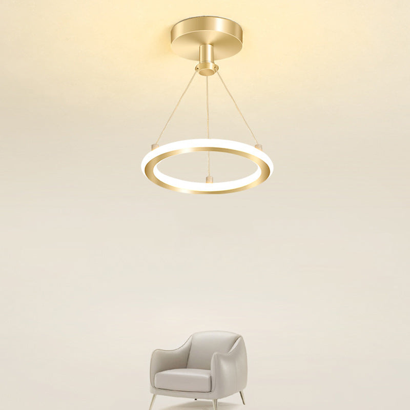 Stornfield | Luminaire de plafond semi-encastrée en métal rond contemporain Nordic Silica LED pour couloir