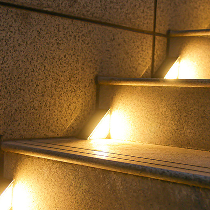 Modern Simplicity Solar Waterproof ABS PS Triangle LED Landscape Lighting Outdoor Light For Outdoor Patio | Stornfield