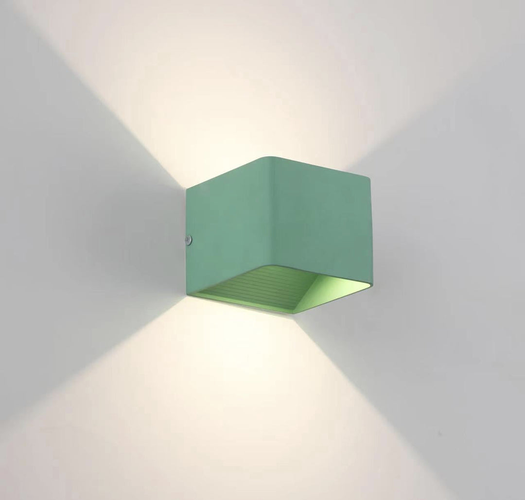 Imogen Modern Square Wall Lamp | Stornfield
