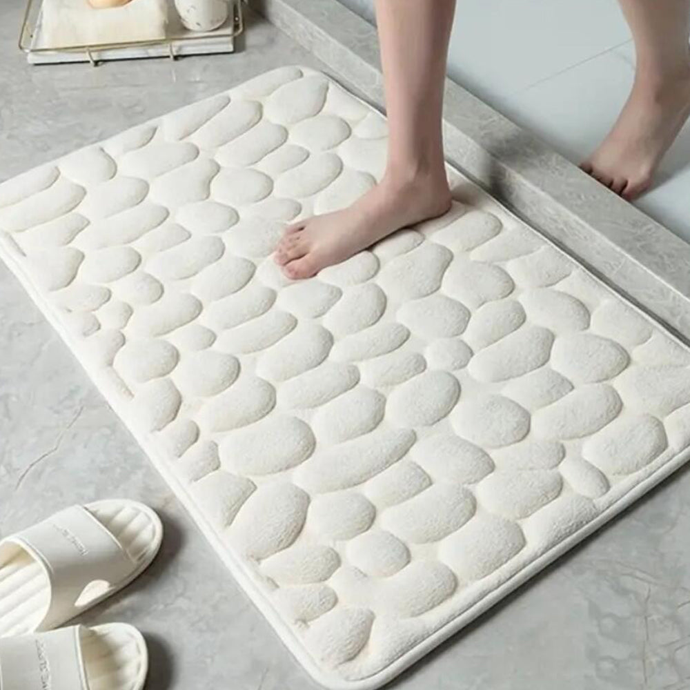 Absorbent Bath Mat with Non-Slip Bottom | Stornfield