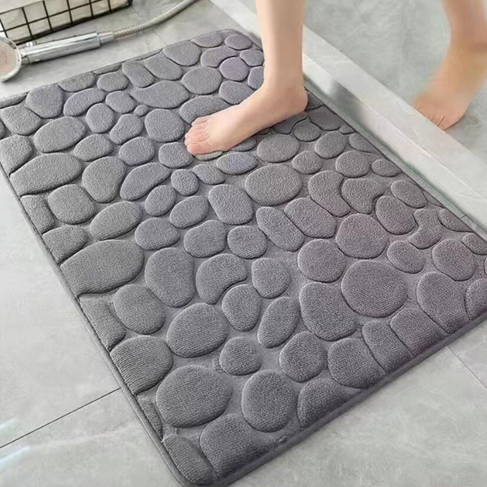 Absorbent Bath Mat with Non-Slip Bottom | Stornfield