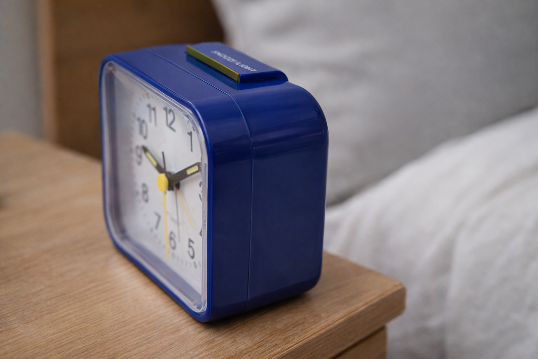Stornfield | Silent & Peaceful Alarm Clock – Non-Ticking, Gentle Wake-Up Light, Snooze Function