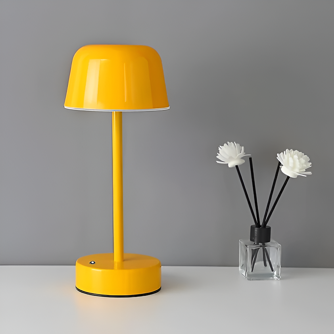 Stornfield | Cordless LED Table Lamp with Retro Design