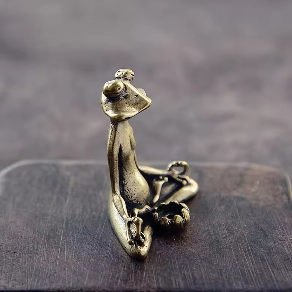 Meditation Frog Figurine | Stornfield
