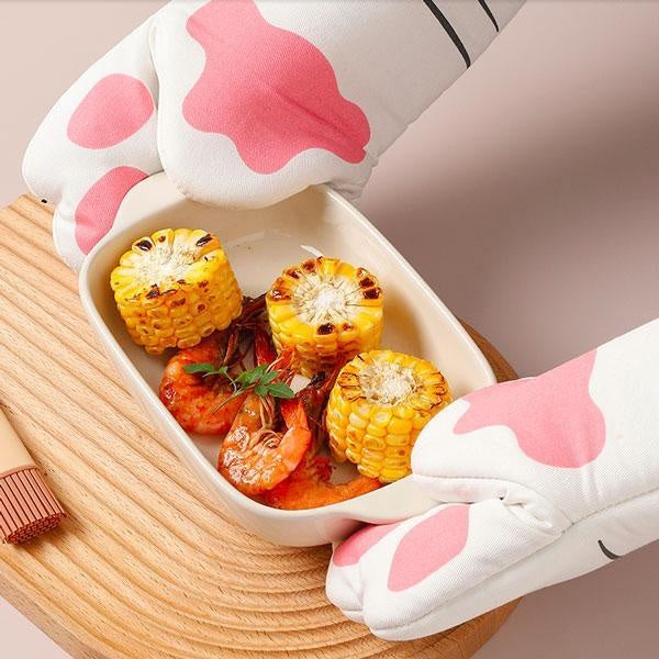 Cat Paws Oven Mitts | Stornfield