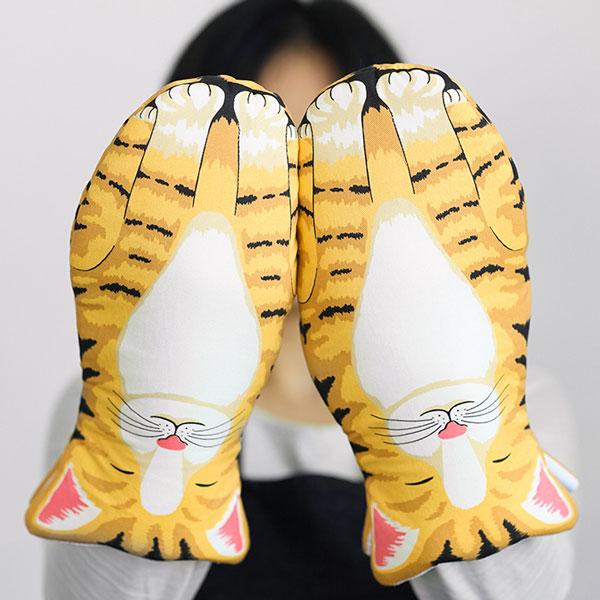 Cat Paws Oven Mitts | Stornfield
