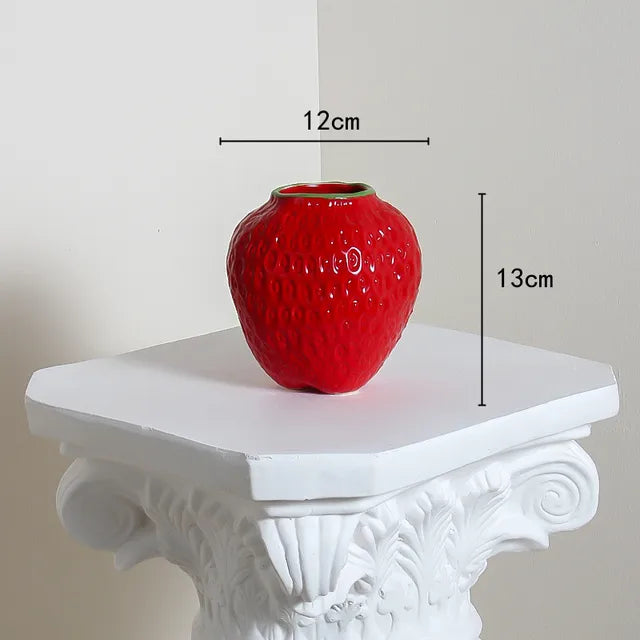 Ceramic vase in strawberry design, decorative flower vase for living room and kitchen | Stornfield