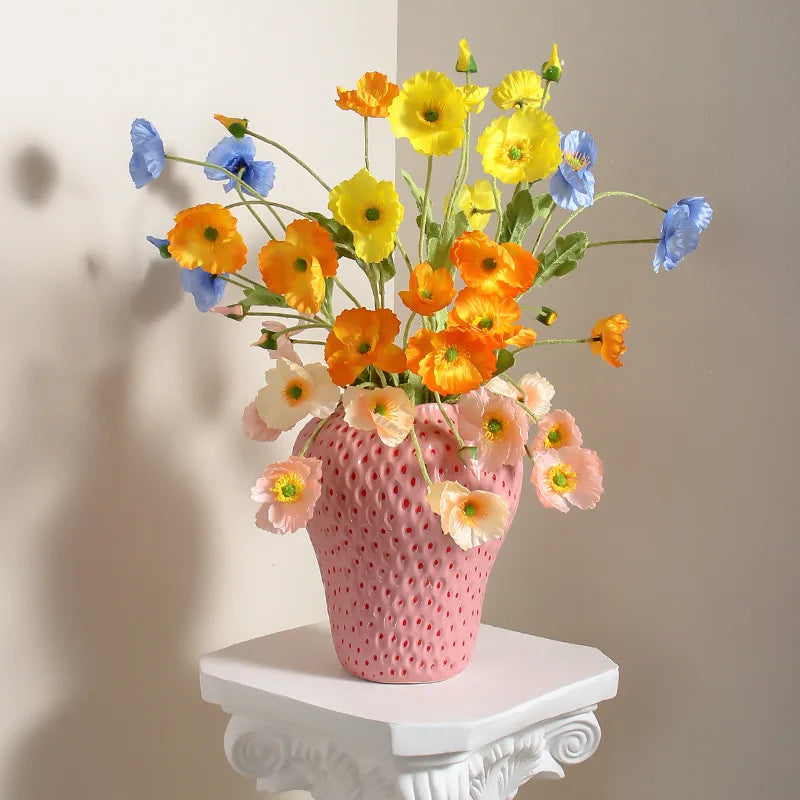 Ceramic vase in strawberry design, decorative flower vase for living room and kitchen | Stornfield