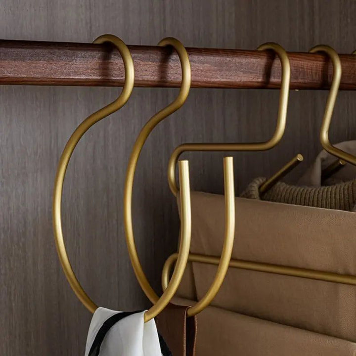 HangStruct – S-shaped metal clothing hangers (set of 5) for space saving | Stornfield