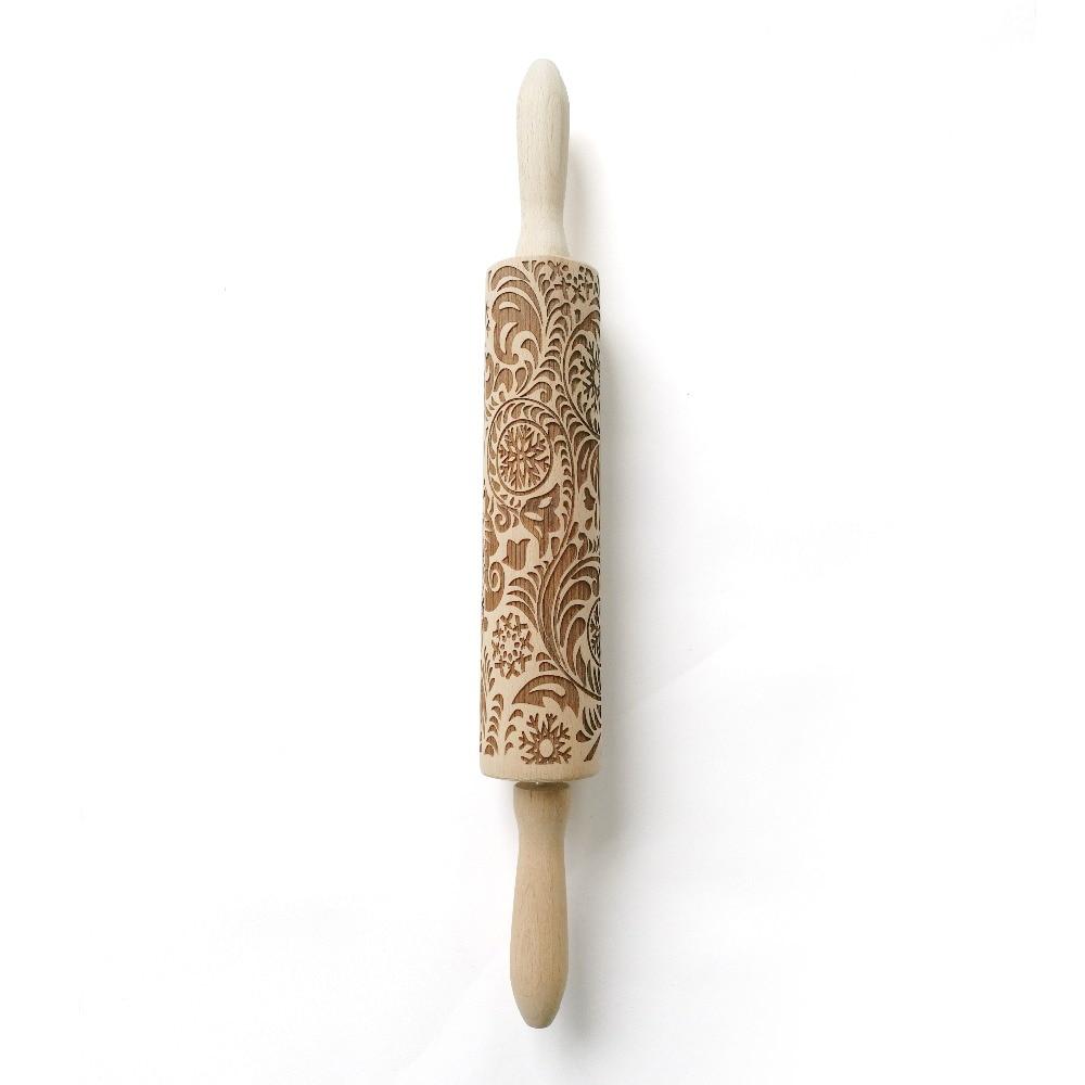 Pastry wheels embossed for the holidays | Stornfield