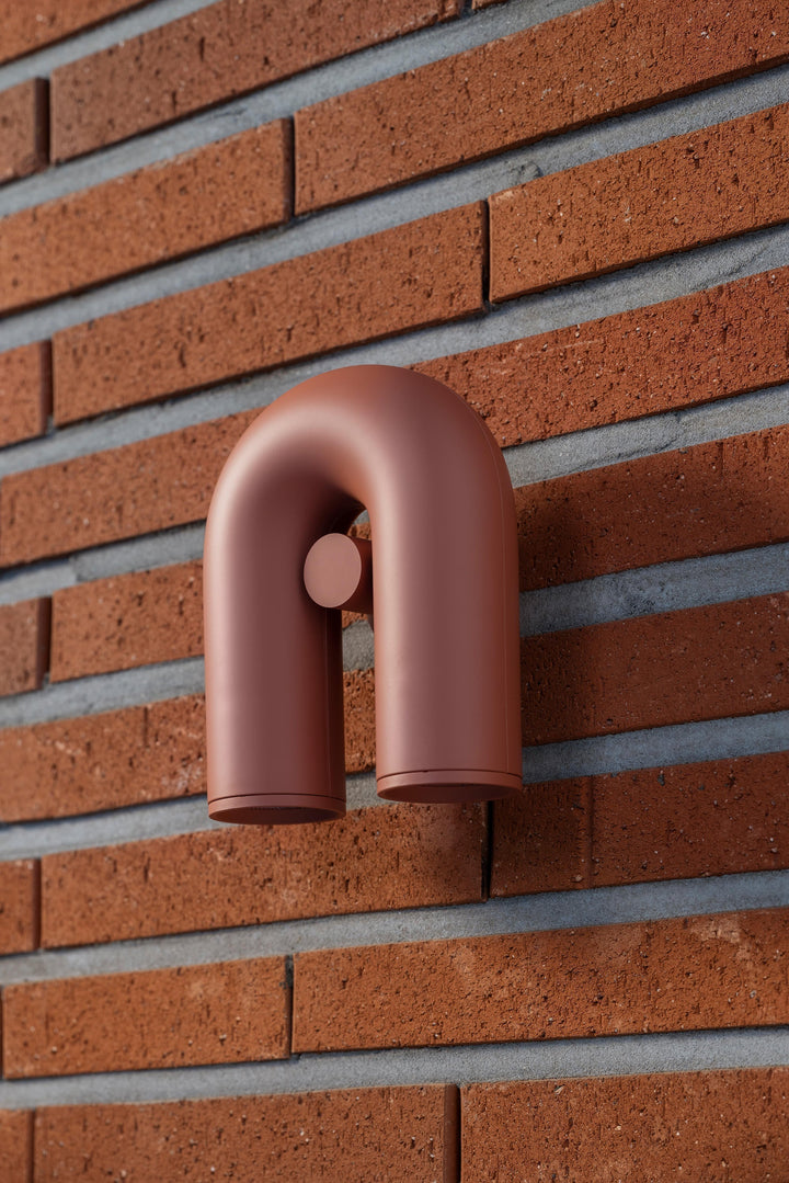 Circus Magic - Playful lighting with U-shaped modules | Stornfield