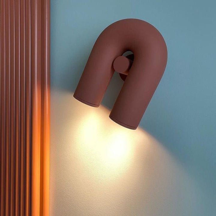 Circus Magic - Playful lighting with U-shaped modules | Stornfield