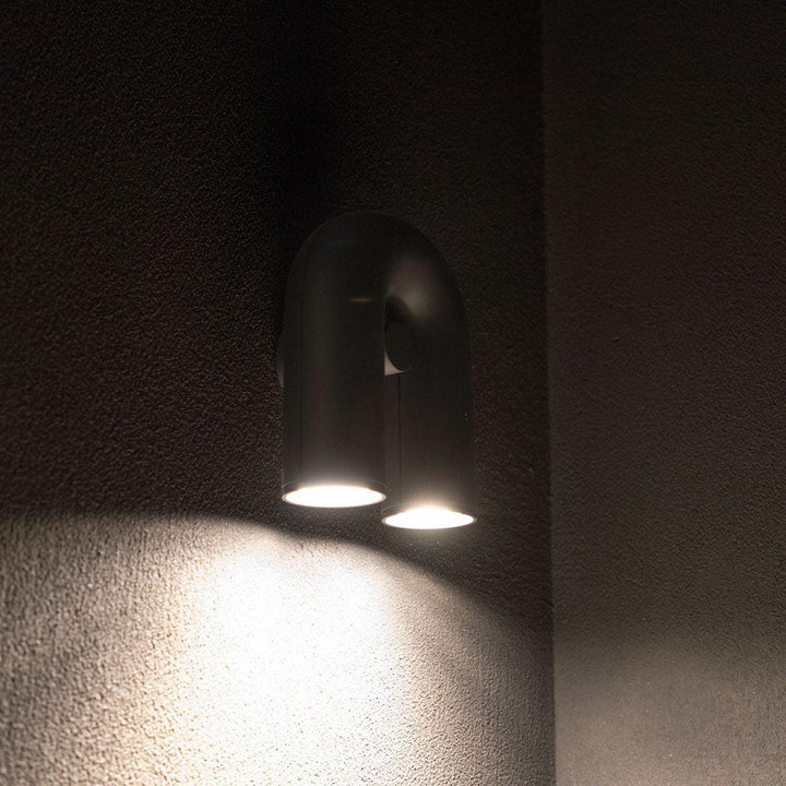 Circus Magic - Playful lighting with U-shaped modules | Stornfield