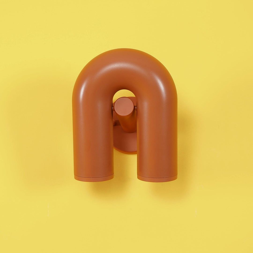 Circus Magic - Playful lighting with U-shaped modules | Stornfield