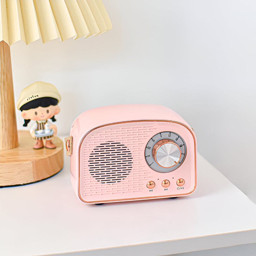 SoundRetro Bluetooth Speaker – Wireless Vintage Speaker with Deep Sound & Retro Design | Stornfield