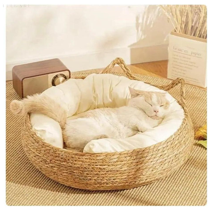 Cloud Nest - Super soft and cozy cat bed | Stornfield