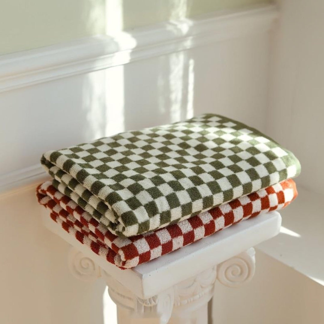 Striped and colorful checked towels | Stornfield