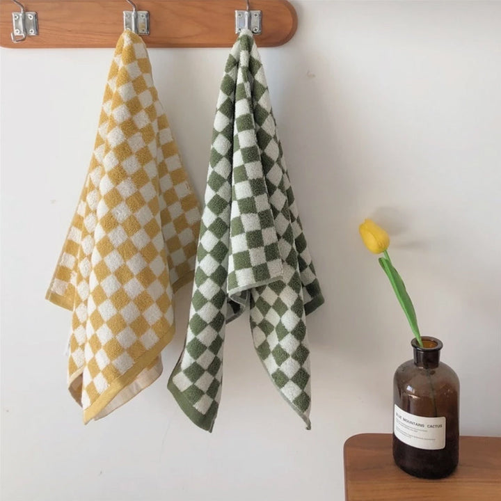 Striped and colorful checked towels | Stornfield