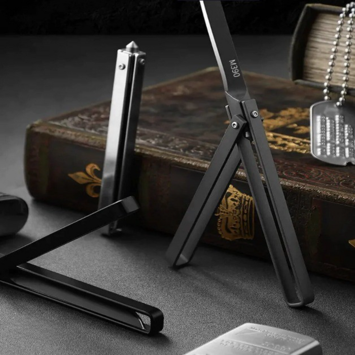 Multifunctional Outdoor Utility Tactical Foldable Knife | Stornfield