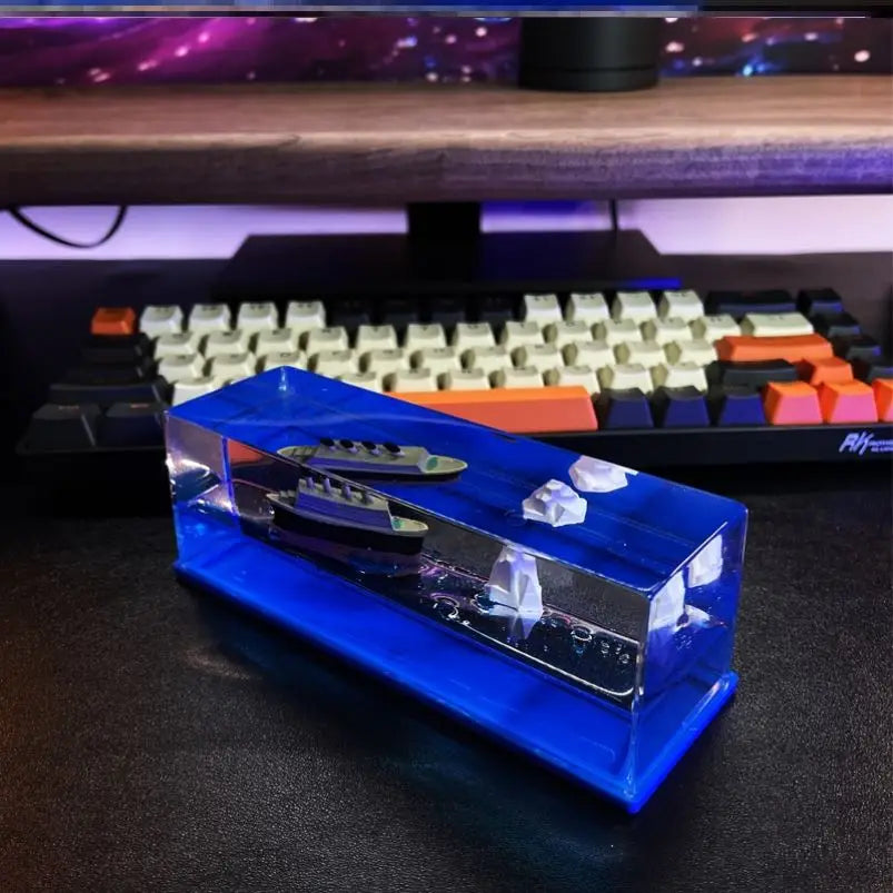 Stornfield | The Unsinkable Ship