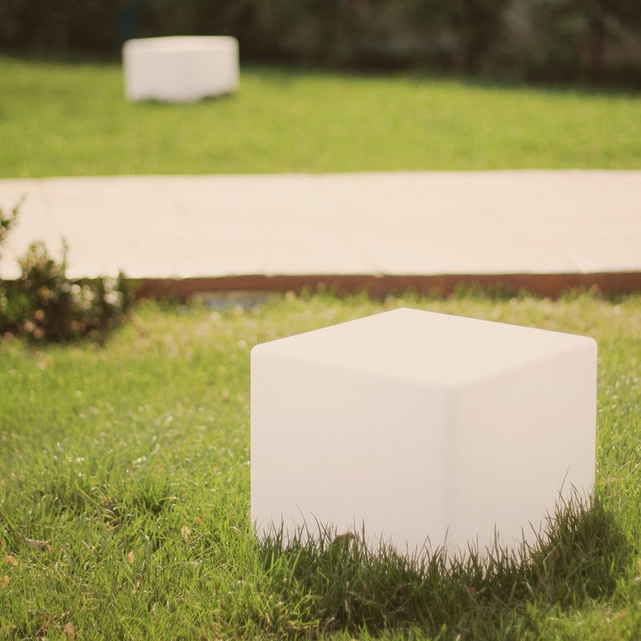 Modern Cube Garden Light – Lighting for Outdoor and Indoor Spaces | Stornfield
