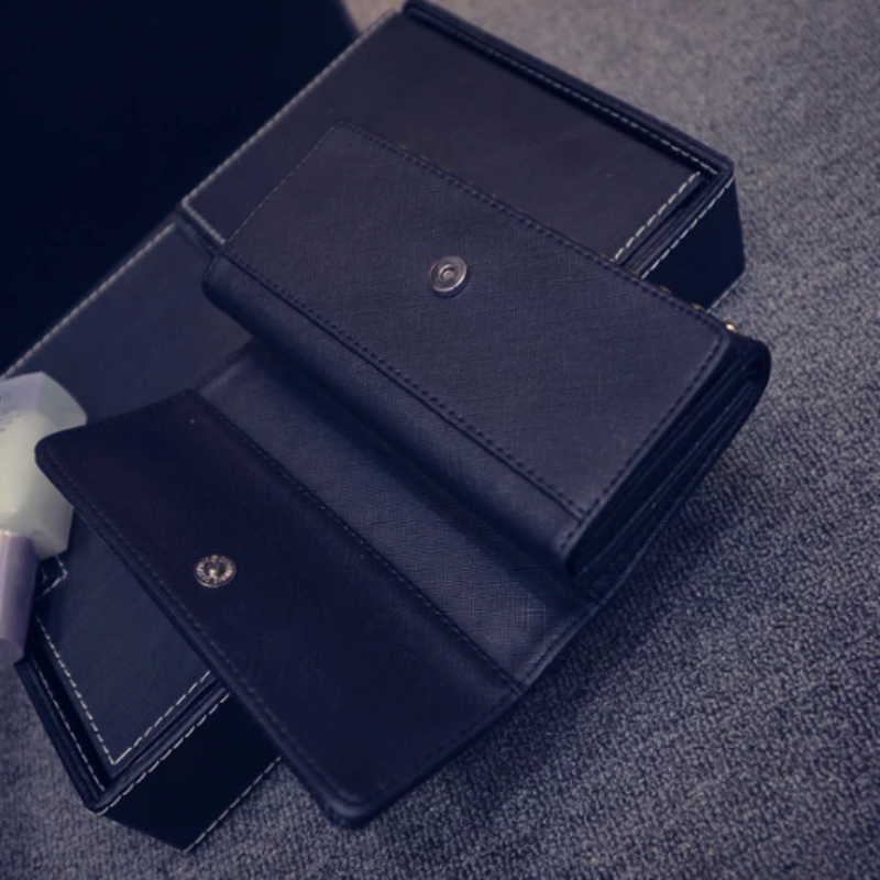 Women's Vintage PU Leather Long Clutch Bag | Stornfield